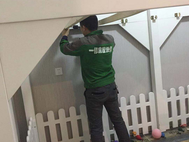 煙臺的家具維修服務(wù)電話,煙臺找家具維修費用多少錢
