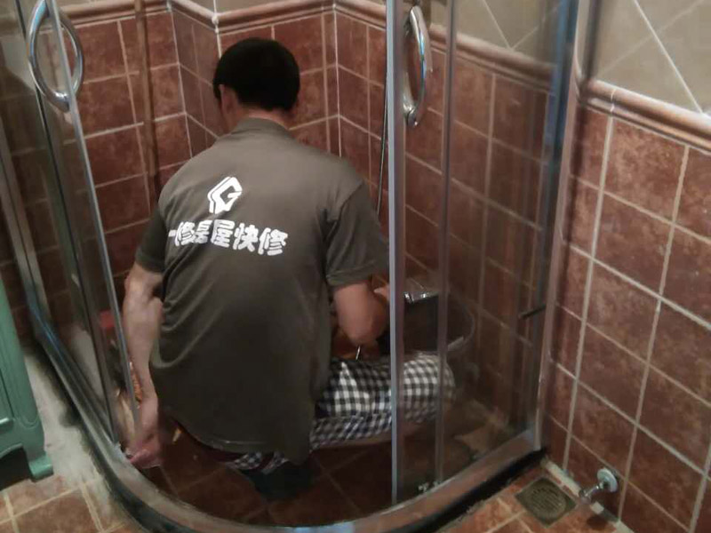 綿陽刷乳膠漆多少錢一平，綿陽刷乳膠漆哪種材料好