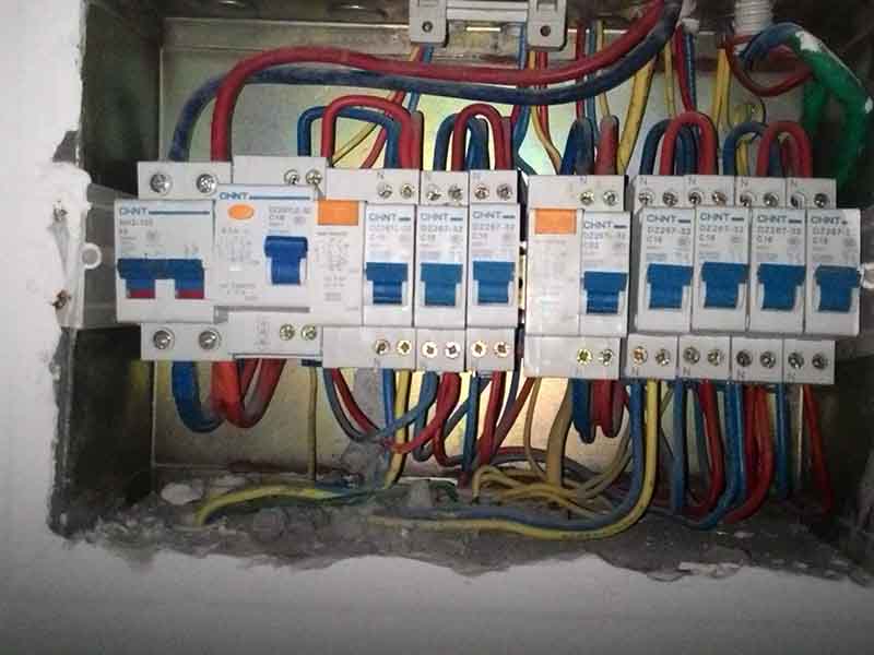 電推上去幾分鐘跳閘怎么修？三種常見跳