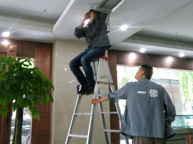 舊房改造裝修步驟中，整體規(guī)劃和找裝修