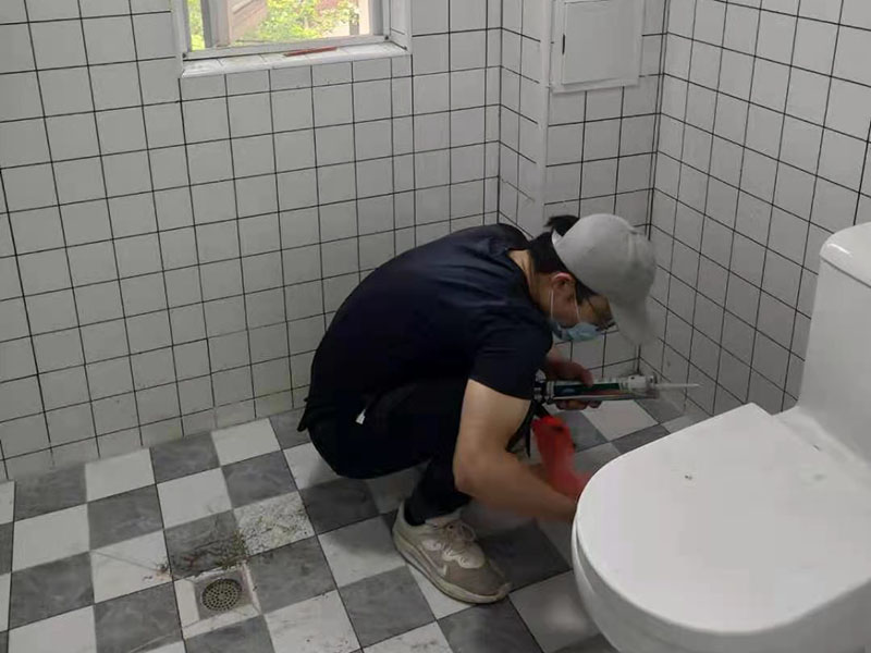 婺城區(qū)馬桶疏通多少錢一次？坐便器堵住