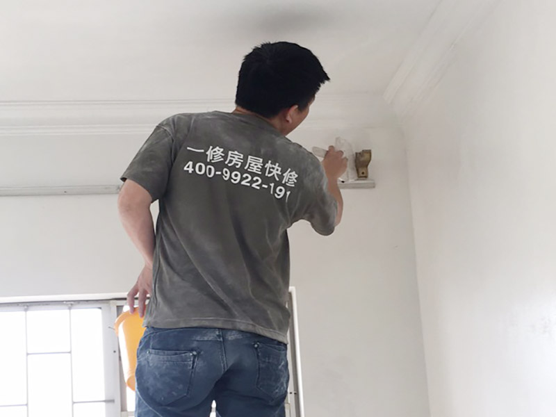 墻面漏水用什么方法修補(bǔ)好？墻面滲水修