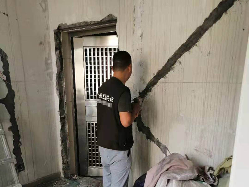 墻面出現(xiàn)裂縫如何修補(bǔ)？避坑省錢的墻體